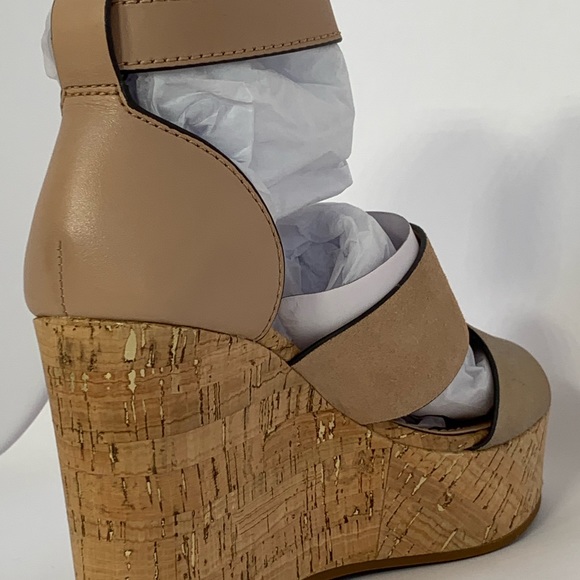 Coach Suede/Leather Platform Sandals. Never worn, bought new Macys. 7.5B - Picture 4 of 13